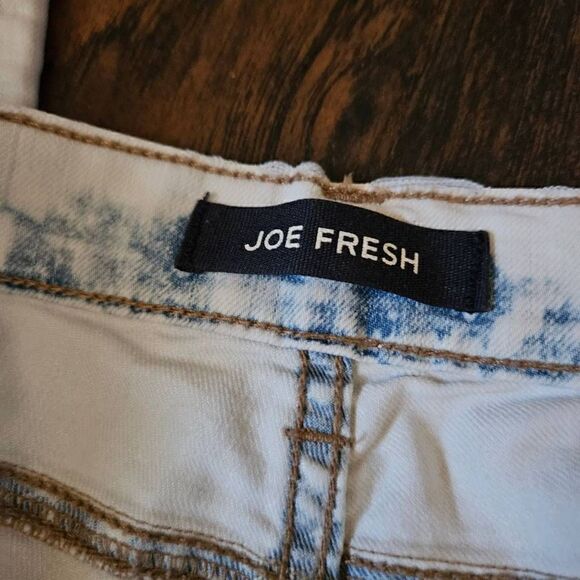 Joe Fresh Slim Low Rise Jeans - Picture 3 of 8